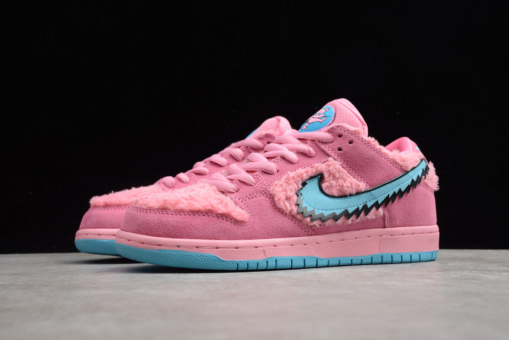 SB Dunk Low GD Bears Opti Pink