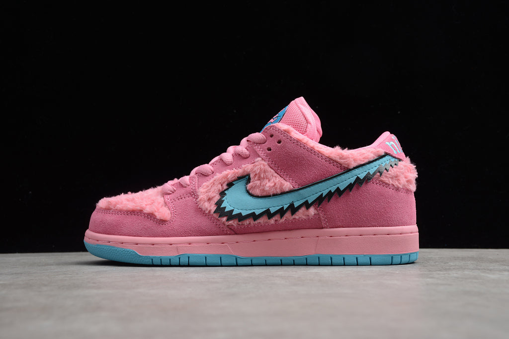 SB Dunk Low GD Bears Opti Pink