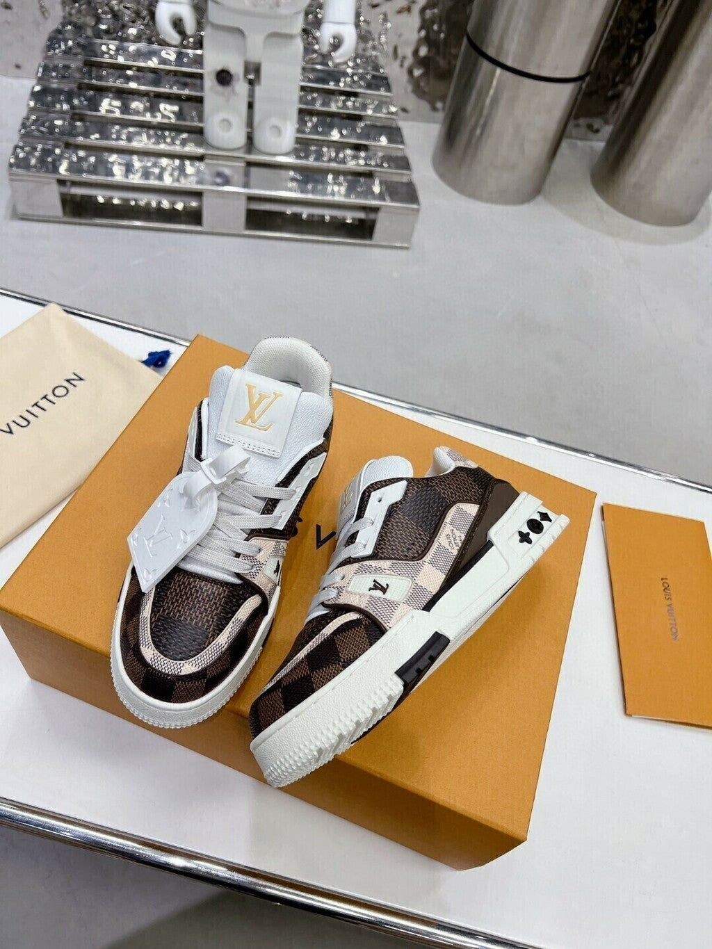 LV Trainer #54 Damier Ebene Multi