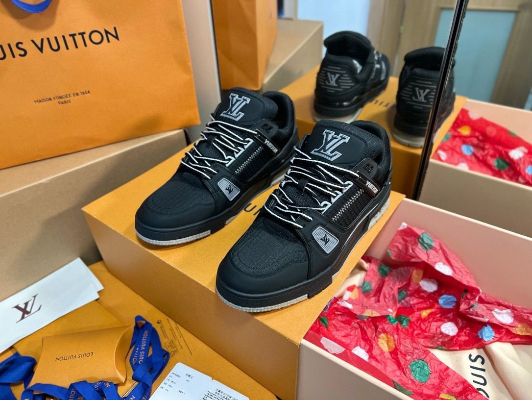 LV Trainer Ski Black