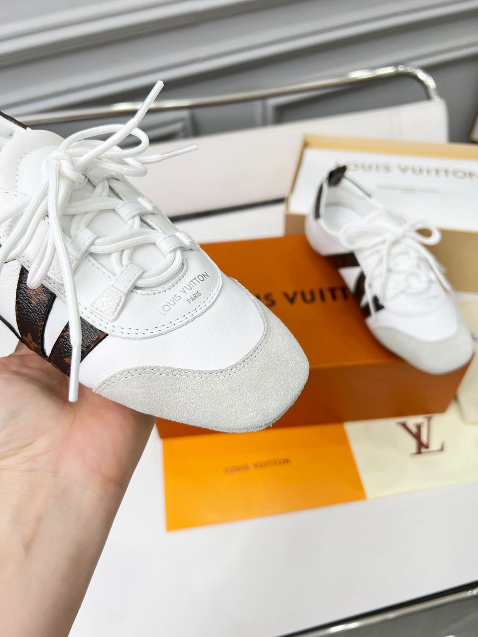 Sneakerina LV