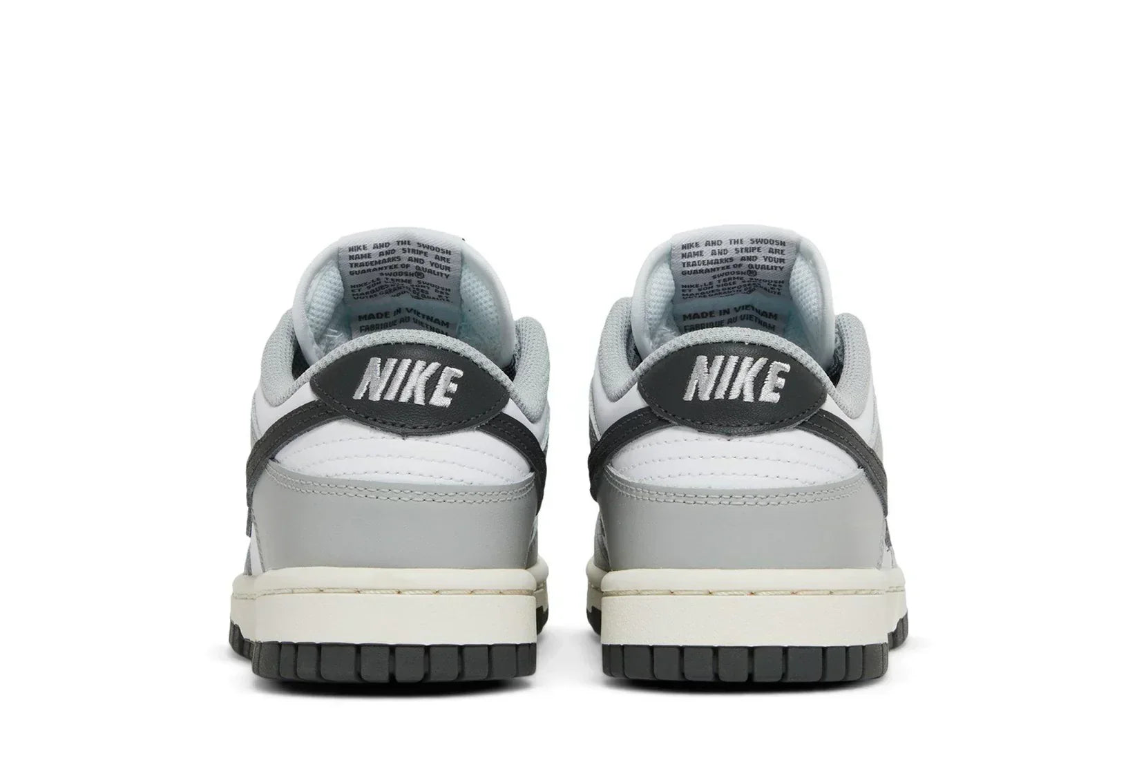 Dunk Low Light Smoke Grey