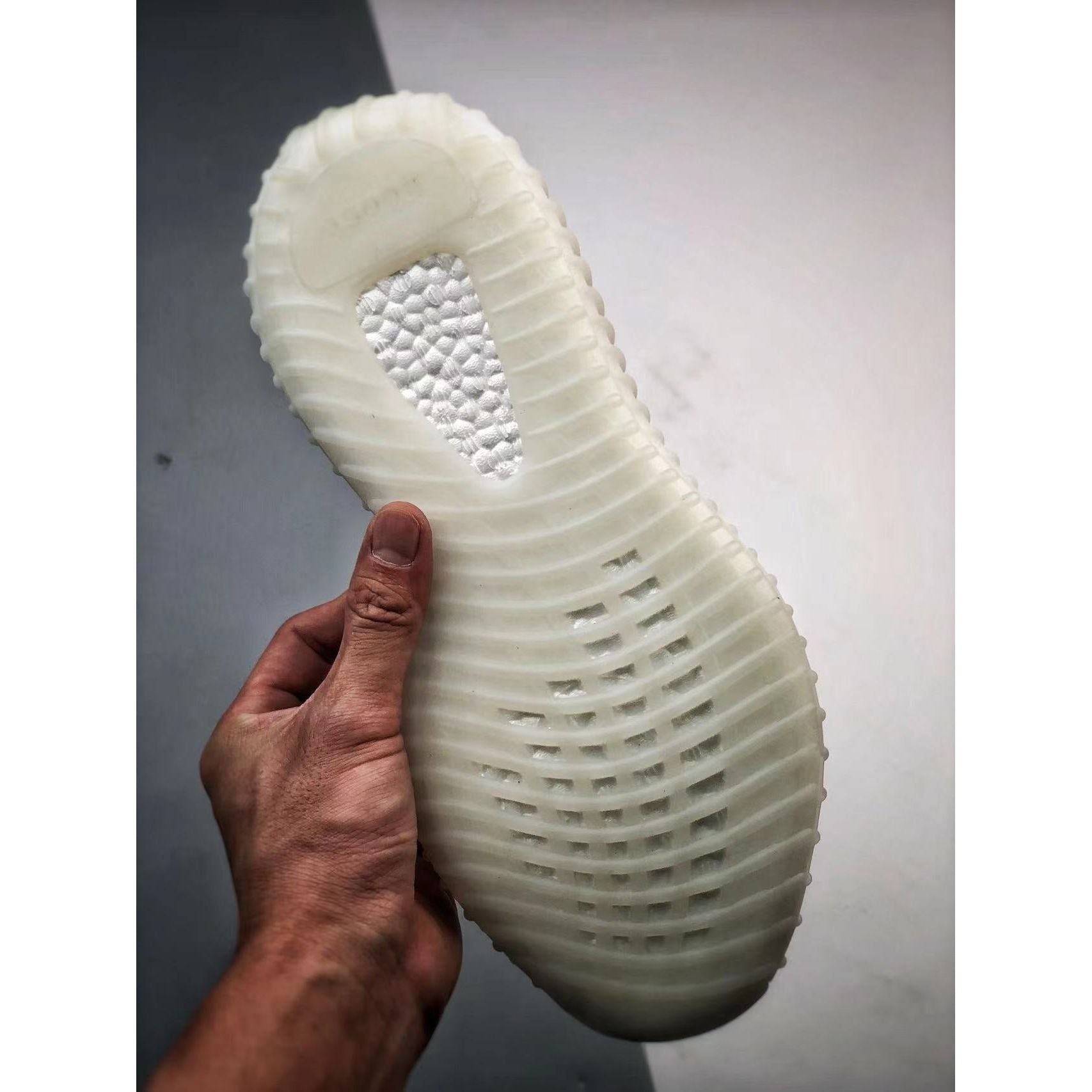 YZY Boost 350 V2 'Zebra'