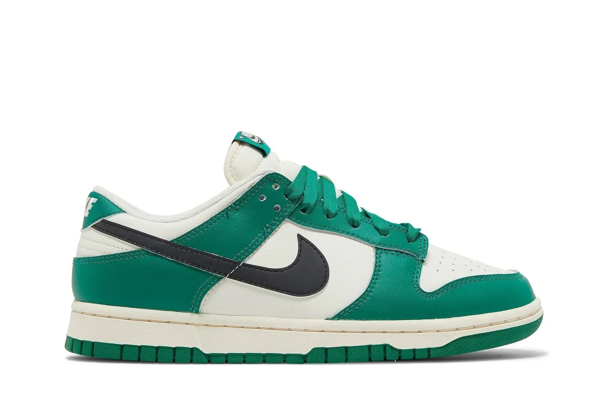Dunk Low SE Lottery Green