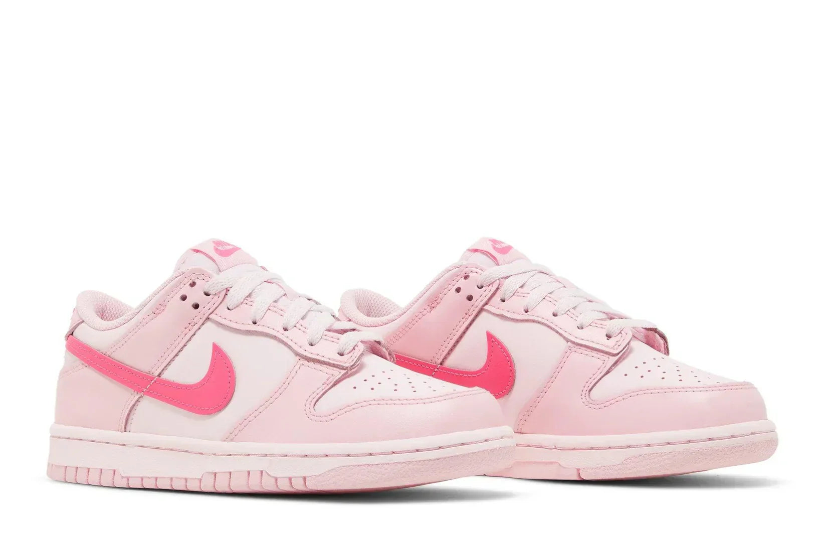 Dunk Low Triple Pink