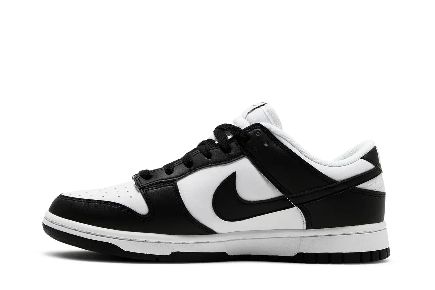 Dunk Low Next Nature Black White
