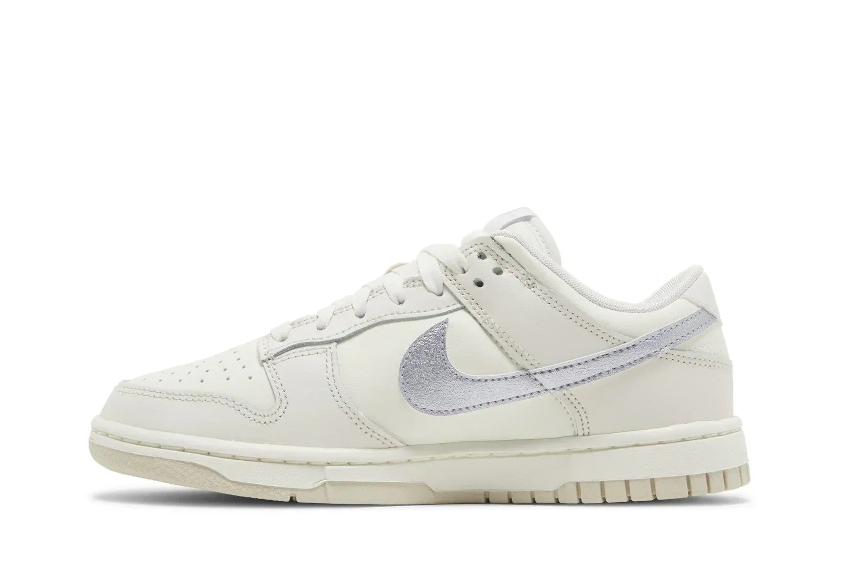 Dunk Low Oxygen Purple White