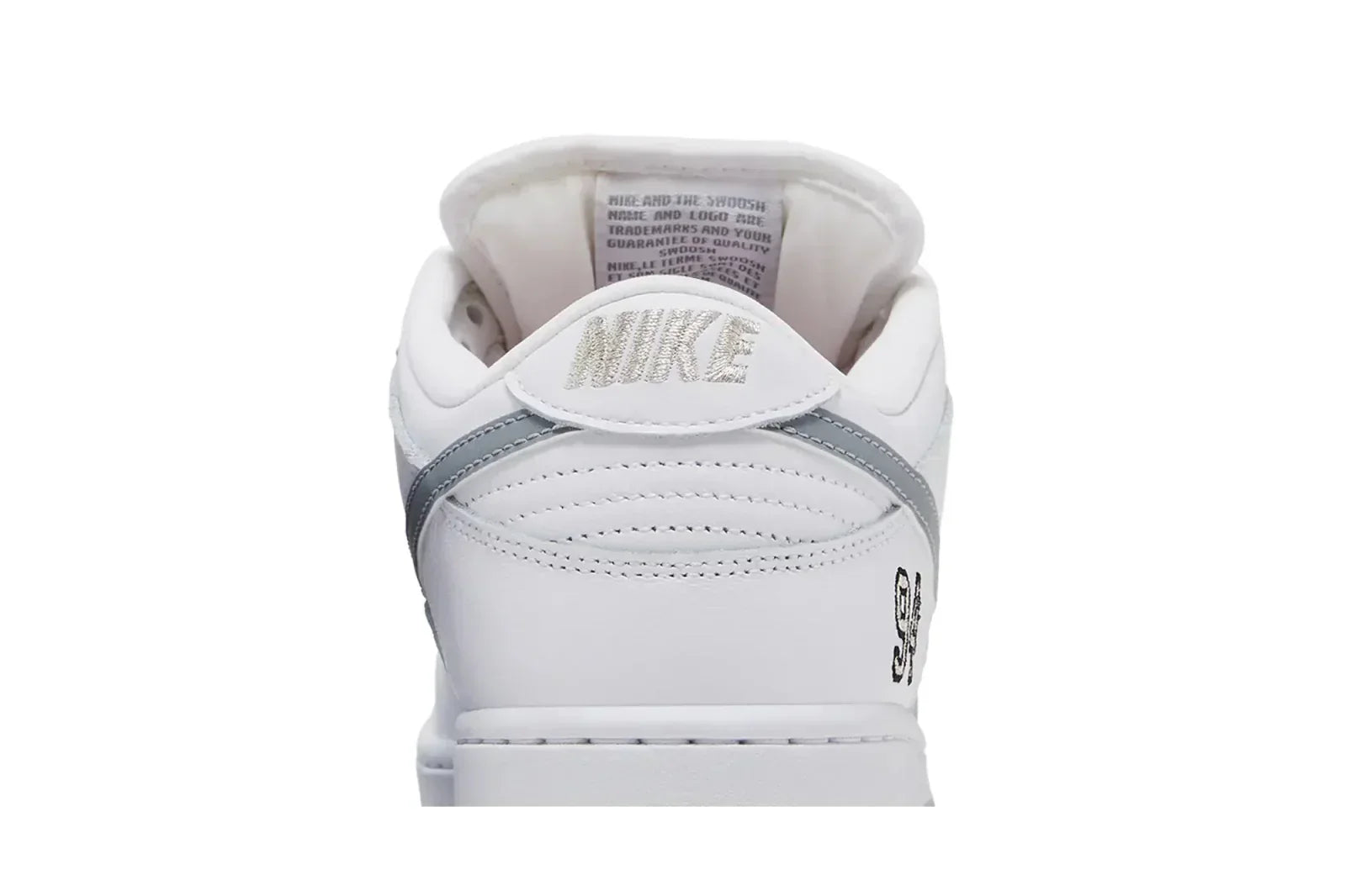 Dunk Low Supreme 94 White Metallic Silver
